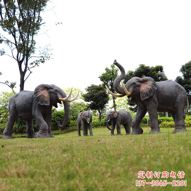 石狮玻璃钢大象雕塑传承古老文化,点缀园林景观
