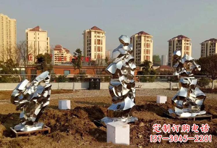 石狮不锈钢太湖石雕塑给人以美的视觉体验