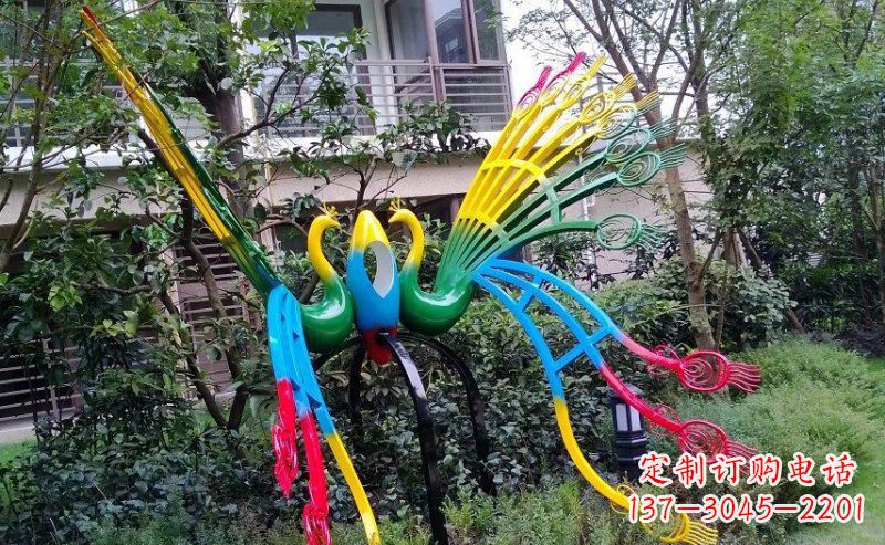 石狮不锈钢孔雀雕塑——精美的艺术品