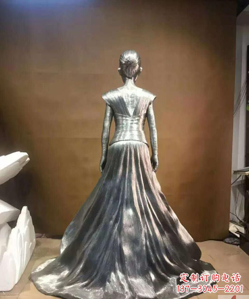 石狮女性之美不锈钢抽象女人身影雕塑