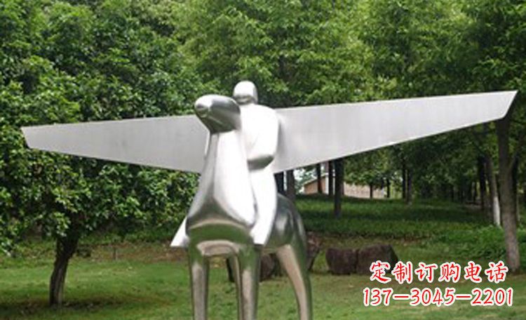 石狮不锈钢马雕塑完美集结动感与现代美学