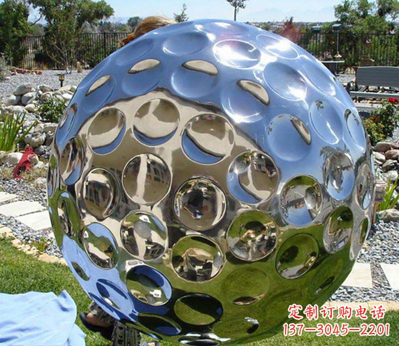 石狮精致的不锈钢高尔夫雕塑