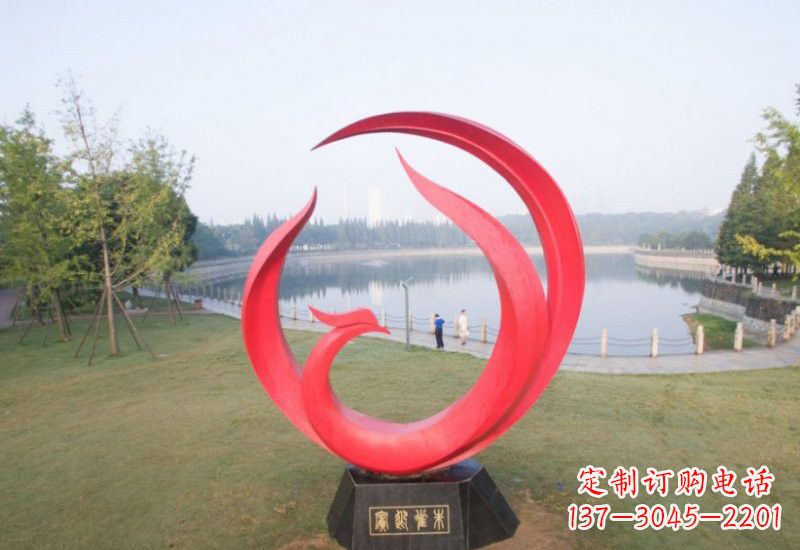 石狮凤凰雕塑——点缀不锈钢公园的美丽风景