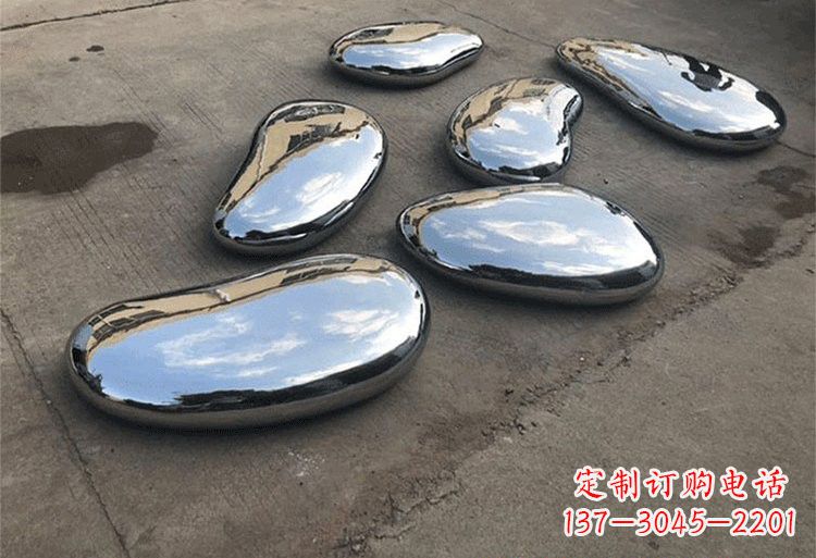 石狮不锈钢水滴雕塑让公园更加美丽