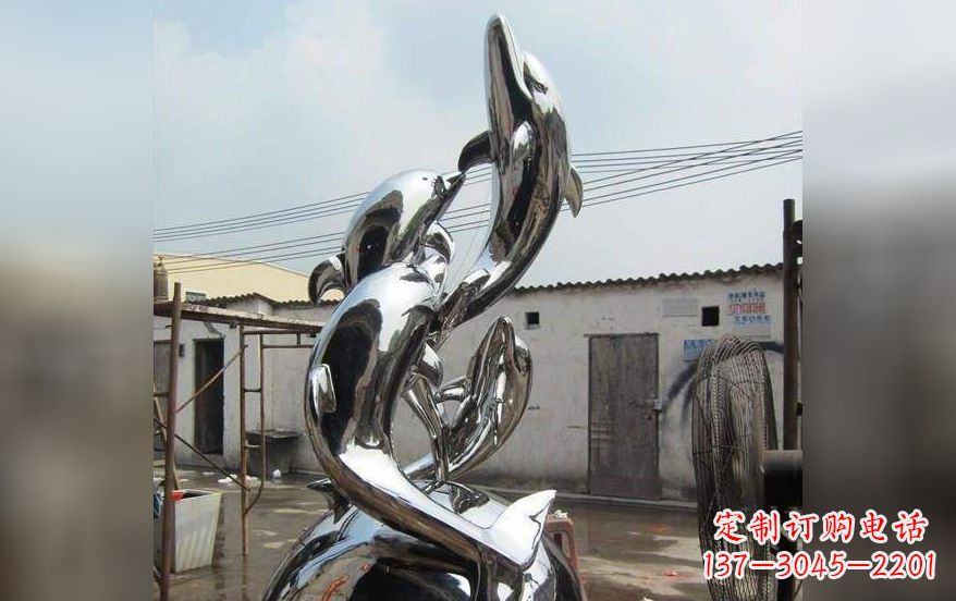 石狮海豚之美——不锈钢海豚雕塑