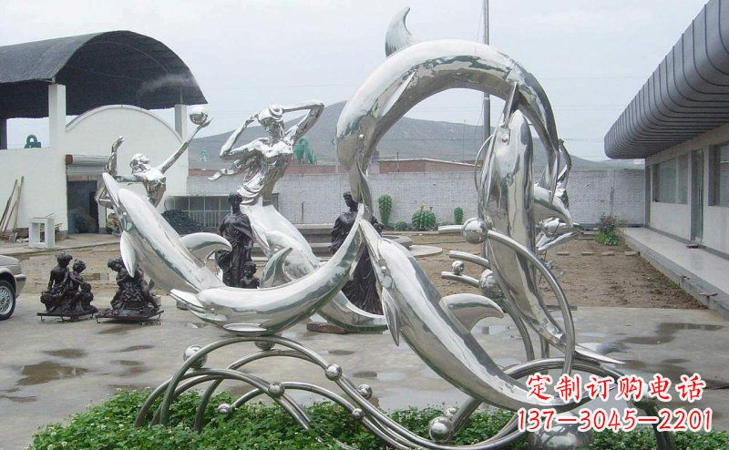 石狮不锈钢海豚的灵动嬉戏