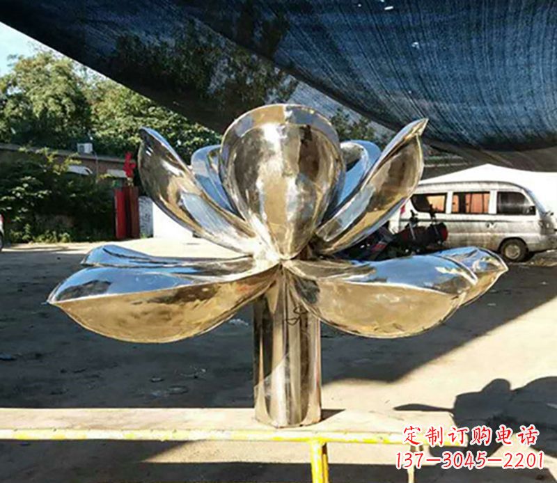 石狮不锈钢荷花雕塑——彰显小区景观之美
