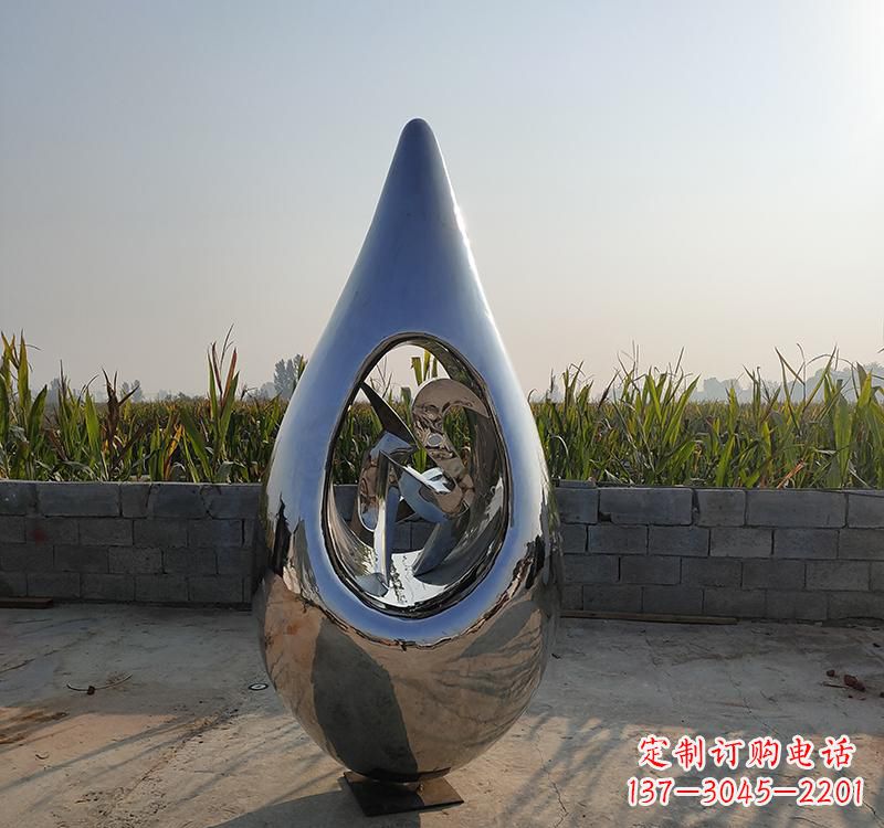石狮不锈钢水滴雕塑展现自然之美