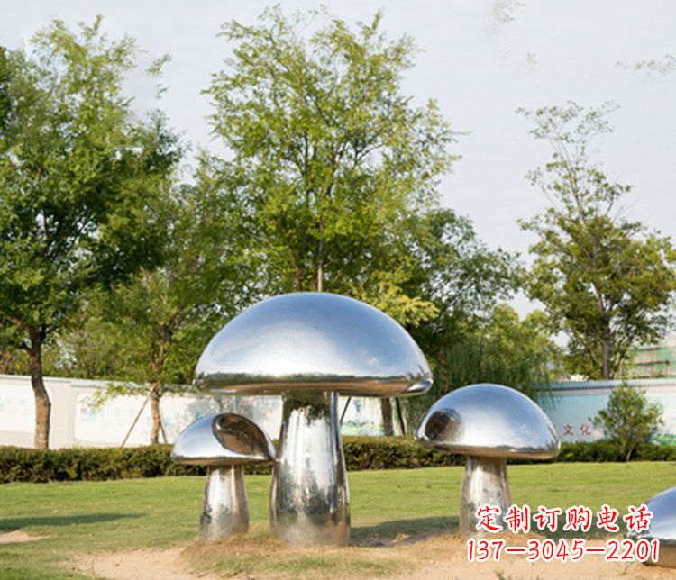 石狮不锈钢蘑菇雕塑精致而美观
