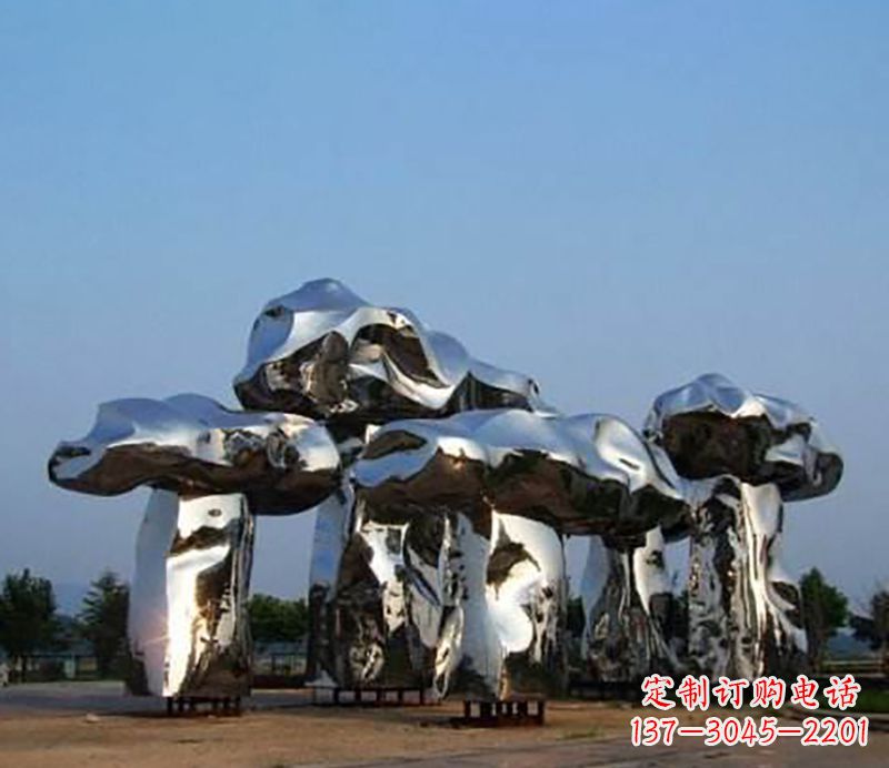 石狮不锈钢蘑菇雕塑——一次惊艳的艺术之旅