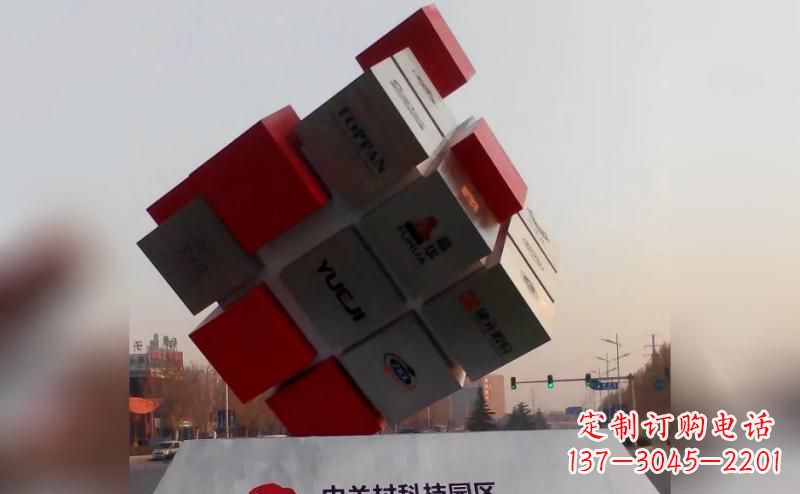石狮不锈钢魔方雕塑艺术精灵的精彩表现