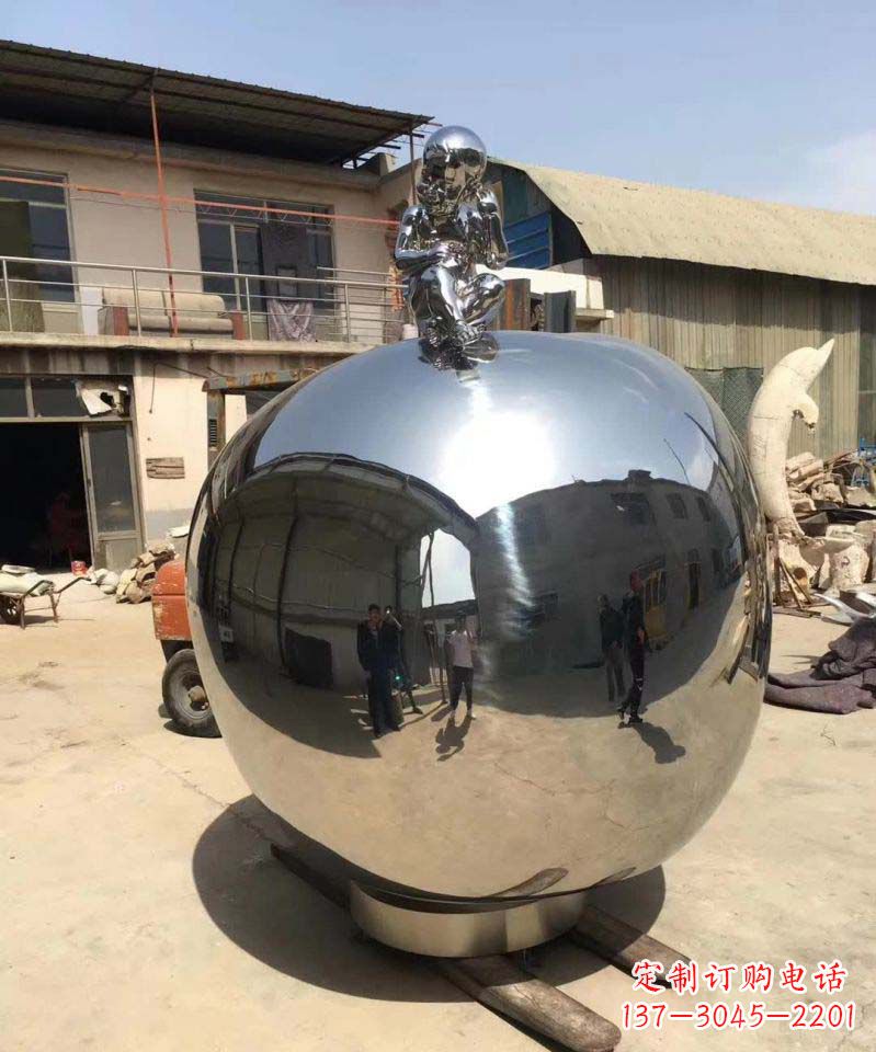 石狮精美不锈钢苹果雕塑