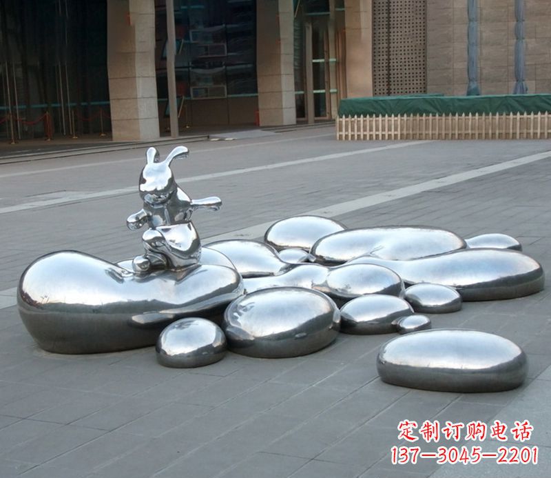 石狮不锈钢兔子雕塑饱含艺术美感的艺术品