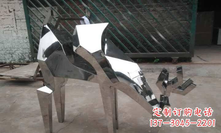 石狮不锈钢小羊雕塑艺术的精髓