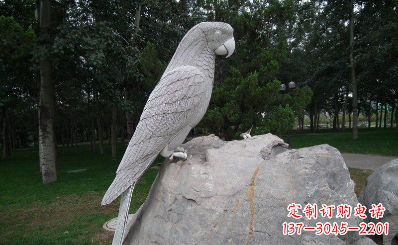 石狮不锈钢鹦鹉精美的雕塑艺术
