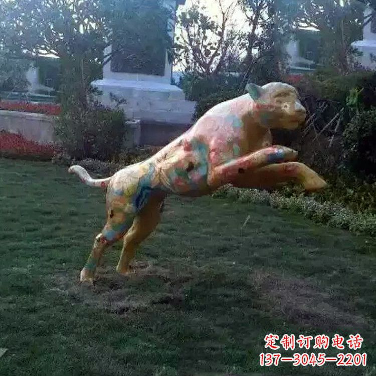 石狮豹子玻璃钢雕塑——精美动物摆件