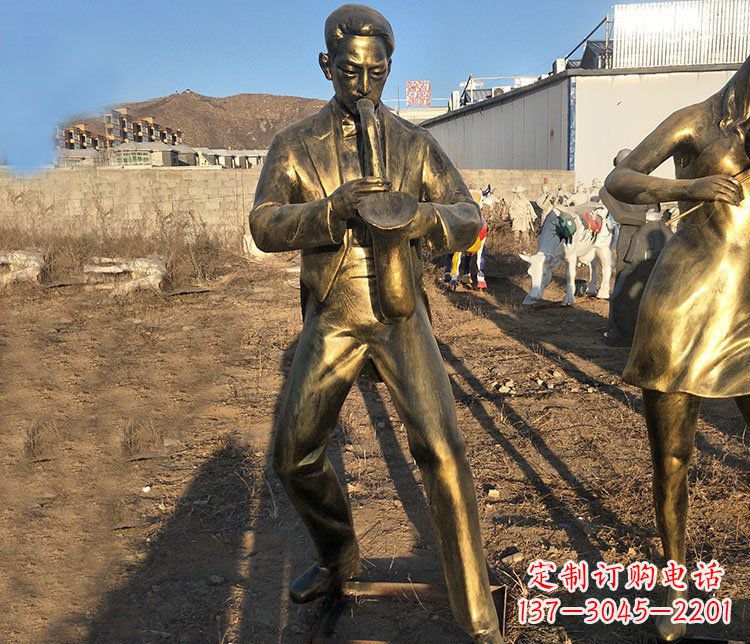 石狮铜雕萨克斯风音乐人物