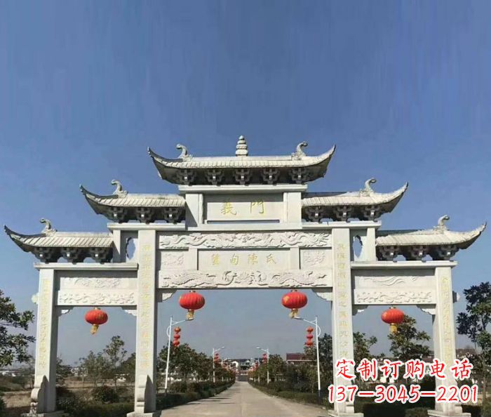 石狮传承百年,村口牌楼雕塑的历史