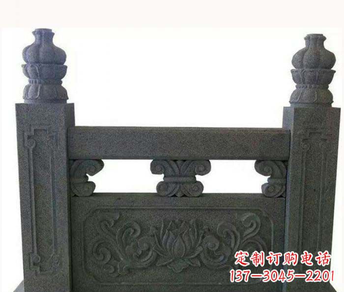 石狮精美绝伦 栏板石雕