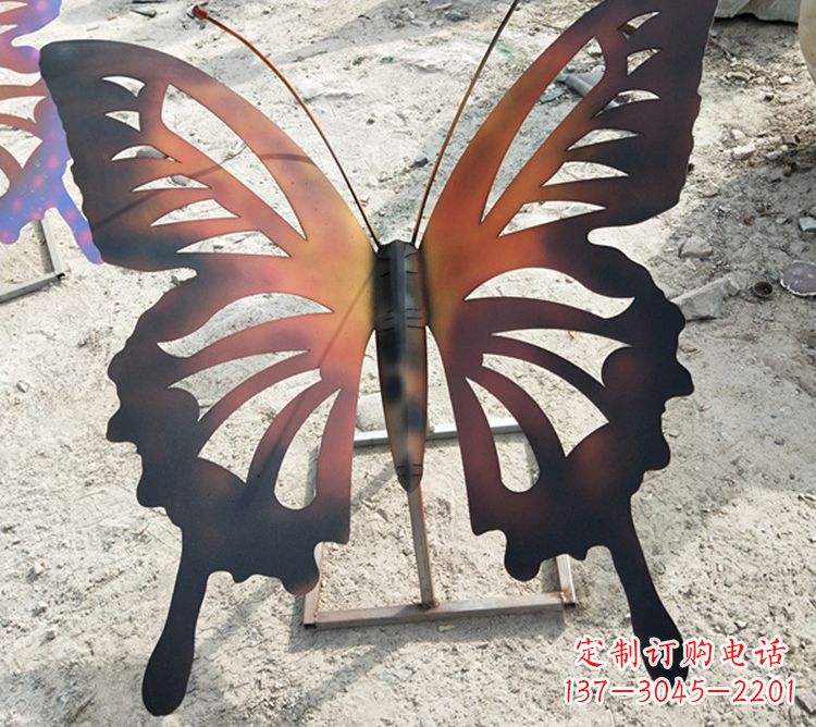 石狮大型不锈钢铁艺蝴蝶雕塑，户外公园园林彩色昆虫摆件