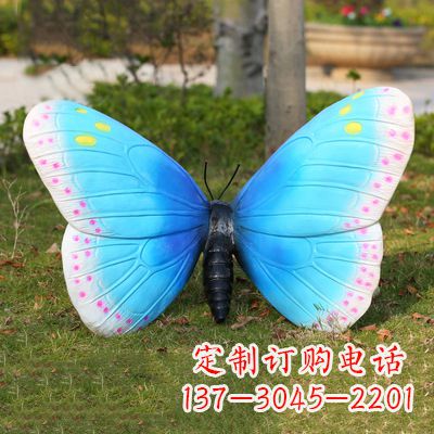 石狮蓝白色款蝴蝶雕塑·35x65x42”