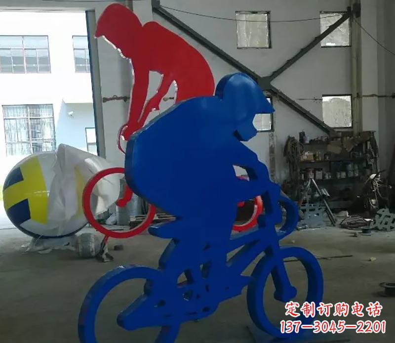 石狮公园不锈钢骑自行车运动人物雕塑