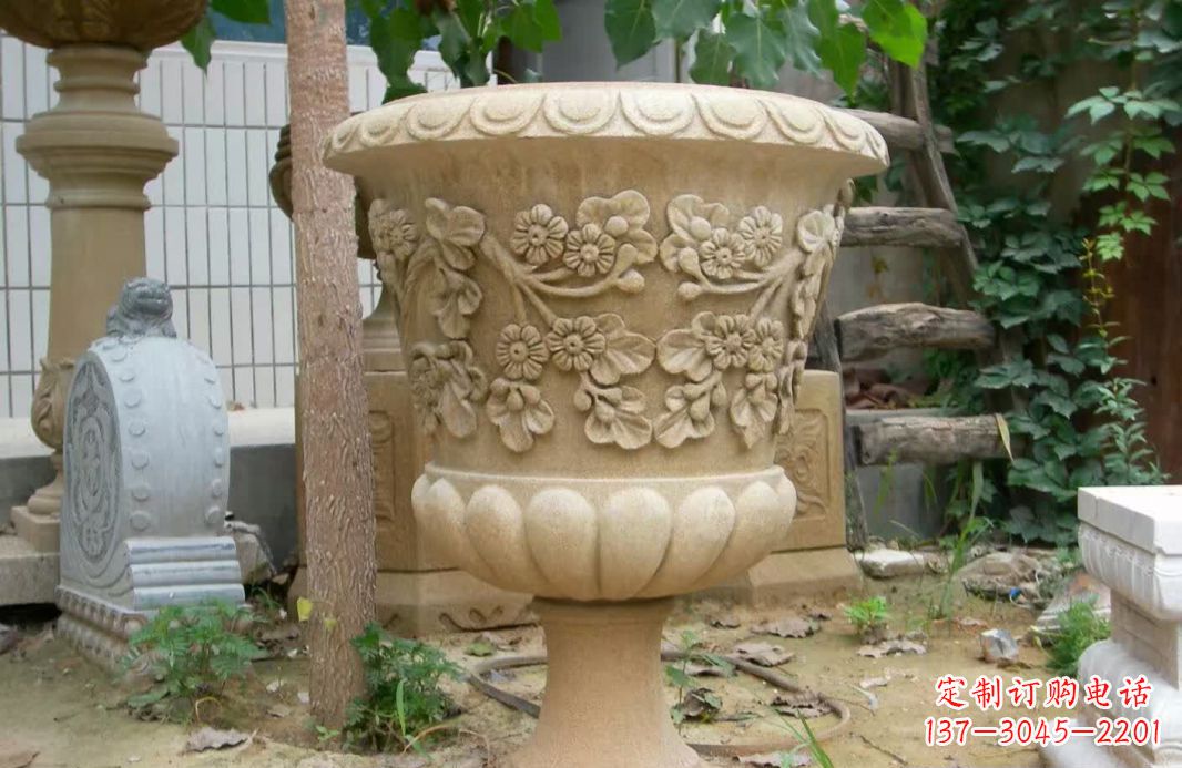 石狮精美大理石花盆雕塑