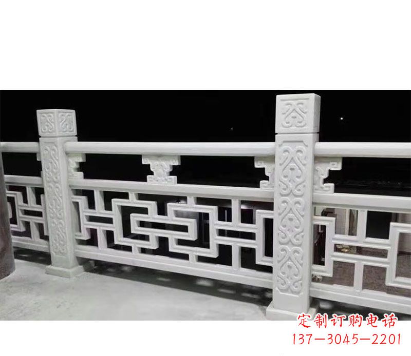石狮中领雕塑——专业的大理石栏板石雕