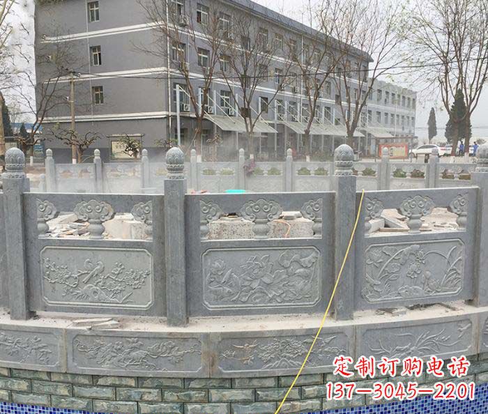 石狮公园景观大理石栏板雕塑