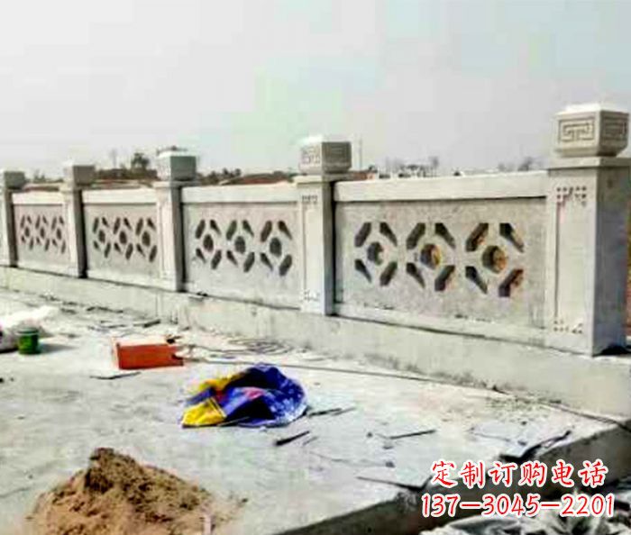 石狮公园大理石栏板石雕