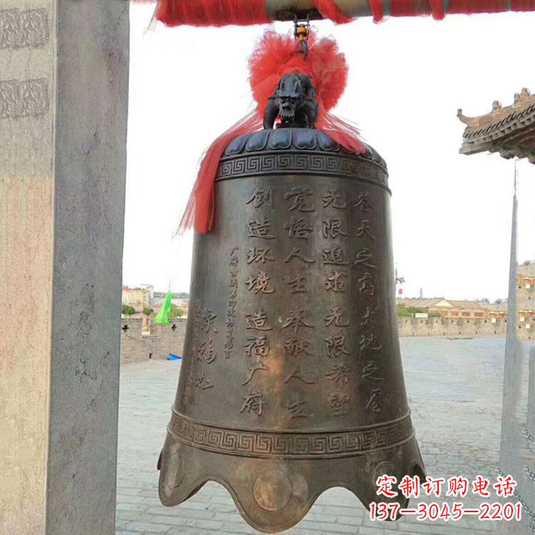 石狮传承经典律动热情——亿领中国领先的广场铜钟雕塑