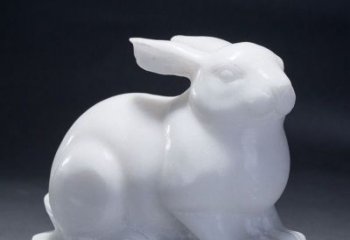 石狮精致汉白玉兔子雕塑