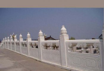 石狮景区创意栏板石雕是由中领雕塑定制制作的一…
