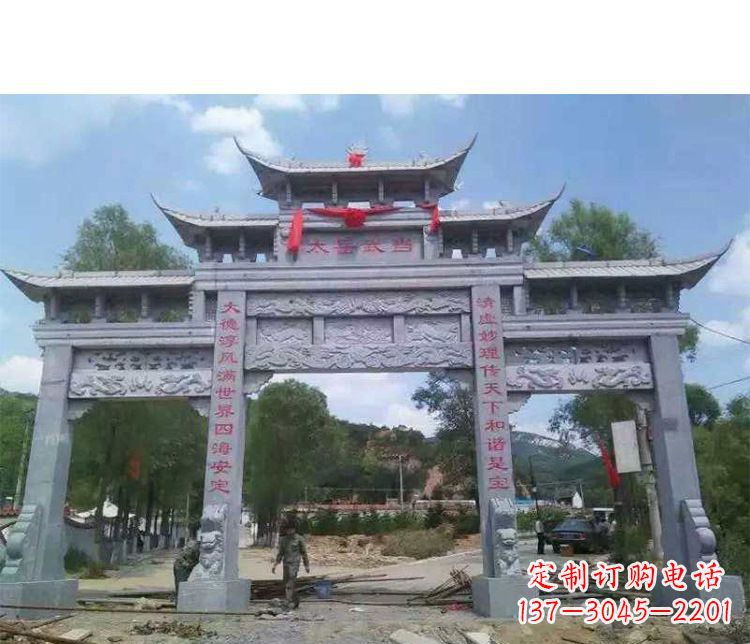 石狮专业定制三门五楼牌坊石雕