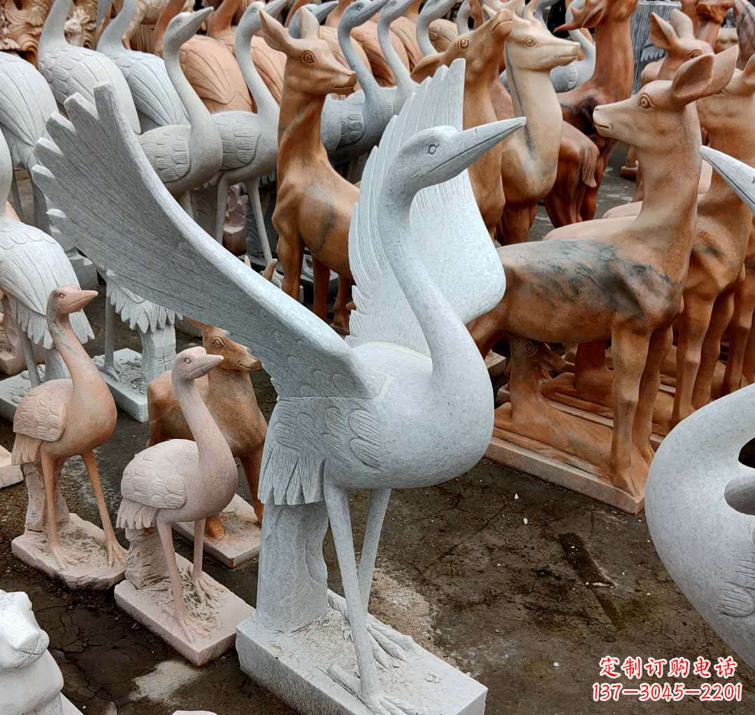 石狮丹顶鹤雕塑,令您汲取自然之美