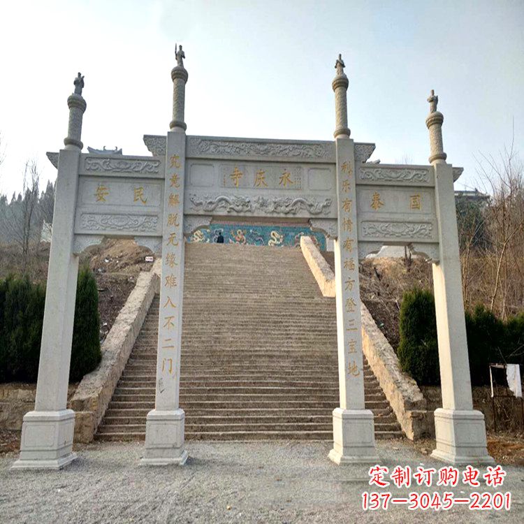 石狮寺庙入口无楼牌坊