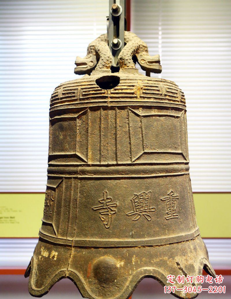 石狮寺庙铜钟铜雕