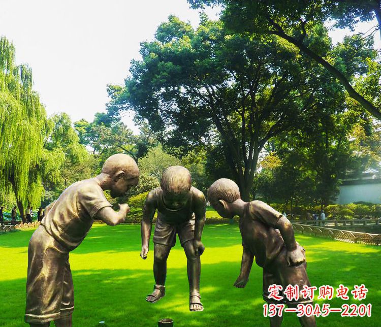 石狮铜雕园林玩陀螺儿童雕塑