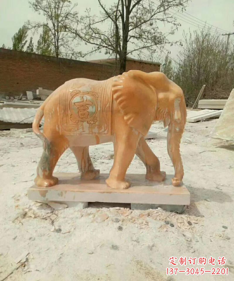 石狮晚霞红大象雕塑