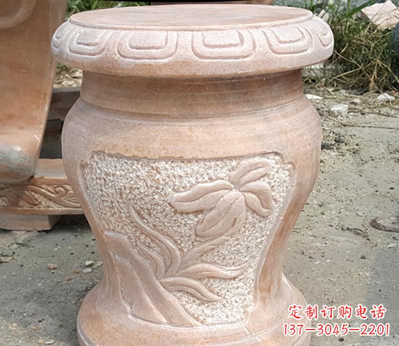 石狮晚霞红景观蝴蝶石凳