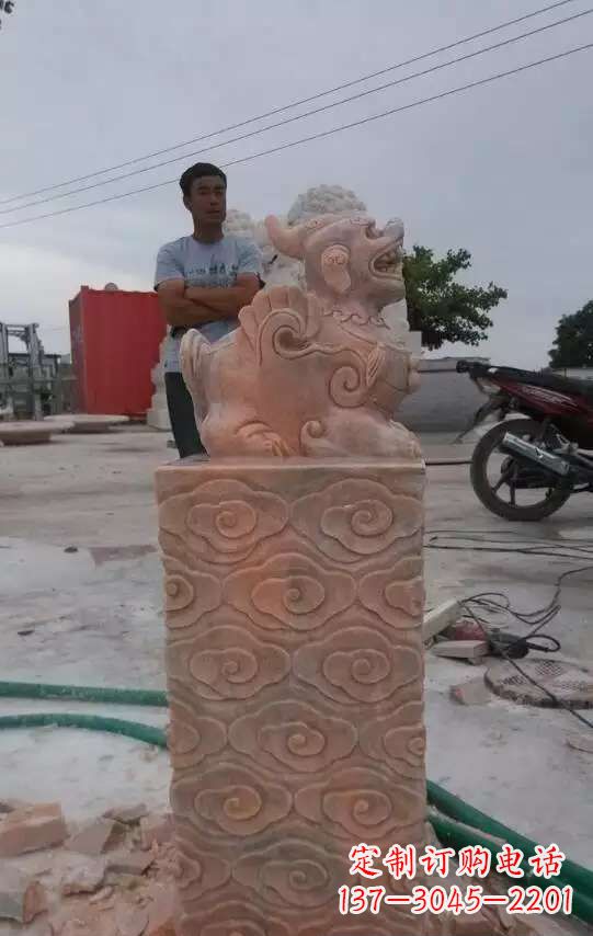 石狮晚霞红貔貅石门墩