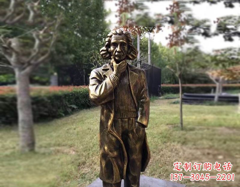 石狮西方名人爱因斯坦铜雕