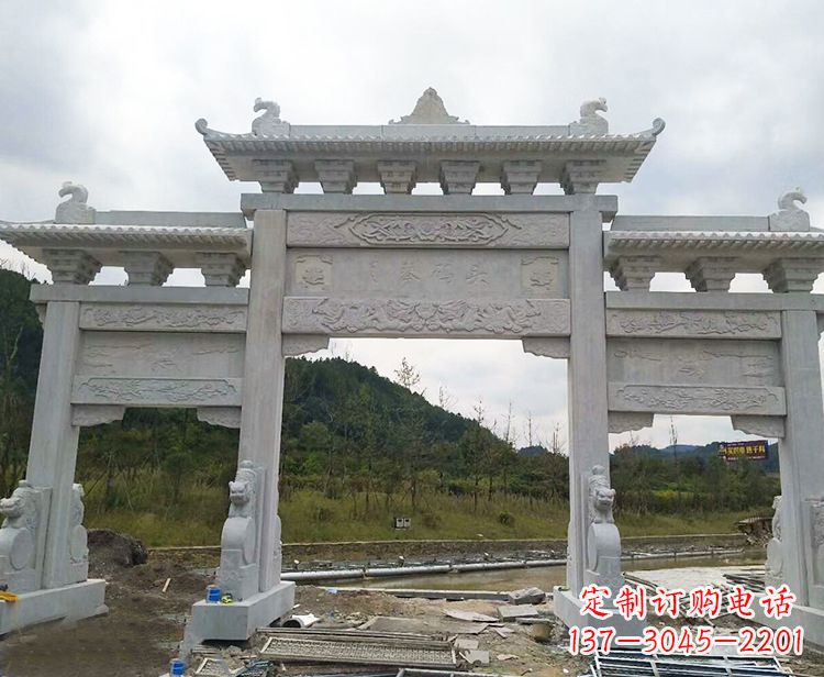 石狮忠义石牌坊