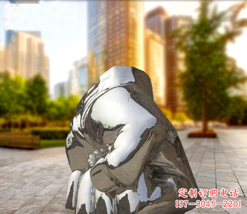 石狮广场不锈钢拳头景观雕塑